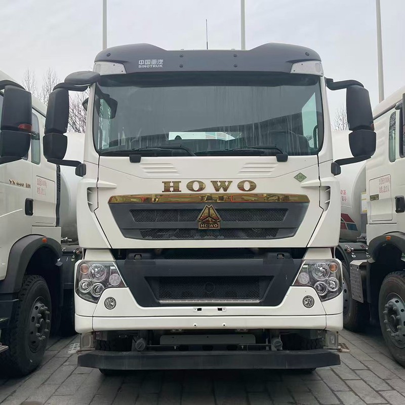 16 Cubic Meters Concrete Truck factory